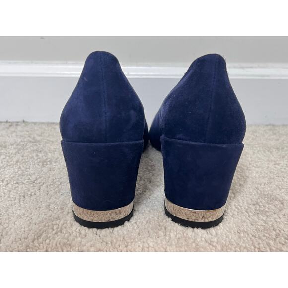 Stuart Weitzman Almond Suede Block Heel Pump with Silver Trim Navy Blue Size 8 - Picture 6 of 8